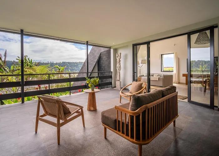 Buyan Lakeside Orman Evi
