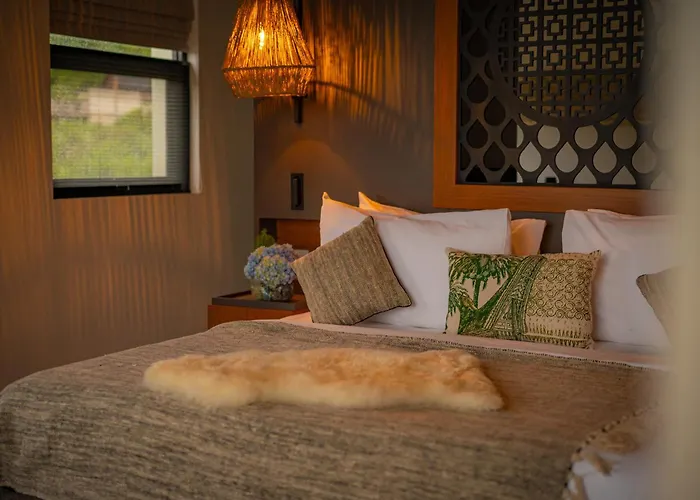 Orman Evi Buyan Lakeside Bedugul (Bali)