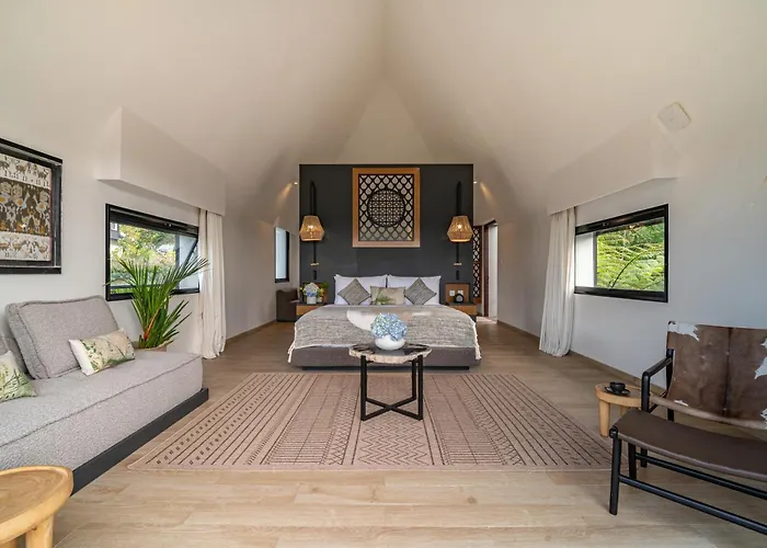 Orman Evi Buyan Lakeside